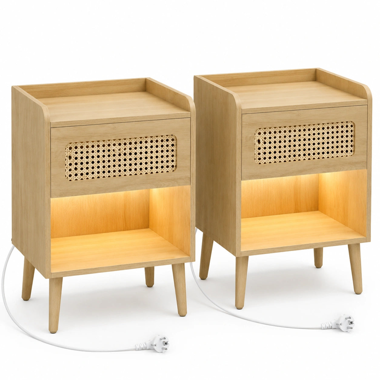 lot-de-2-tables-de-chevet-avec-lumiere-et-prise-integree-style-boho-en-rotin-vwxcwf6313oj